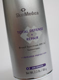 TOTAL DEFENSE + REPAIR Broad Spectrum Sunscreen SPF 34 For daily use